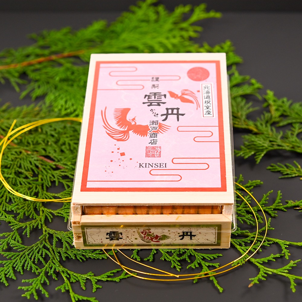 生うに折のギフト包装と冷蔵梱包